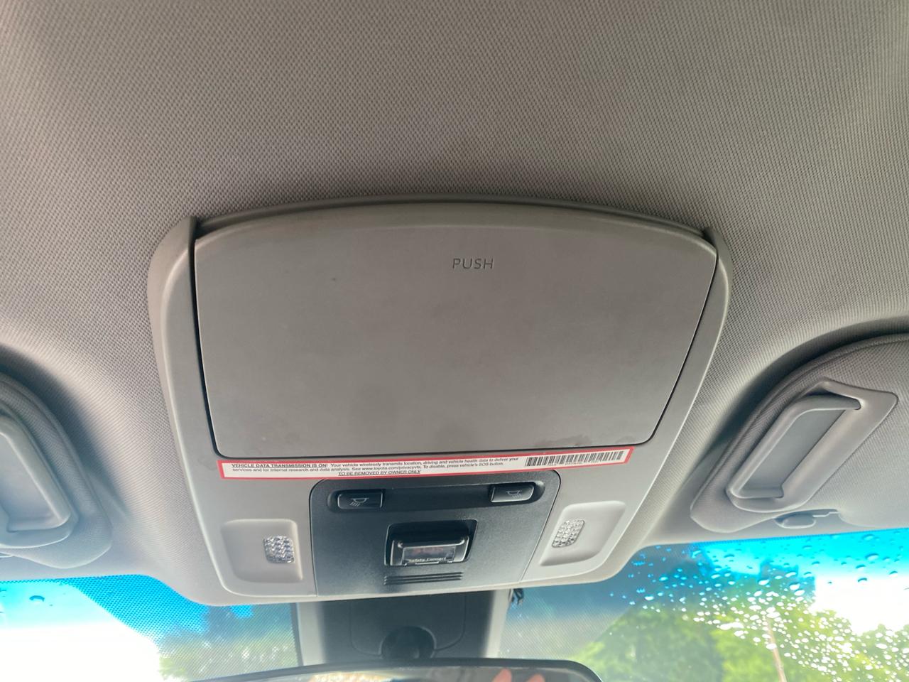 Toyota Camry XLE 2019