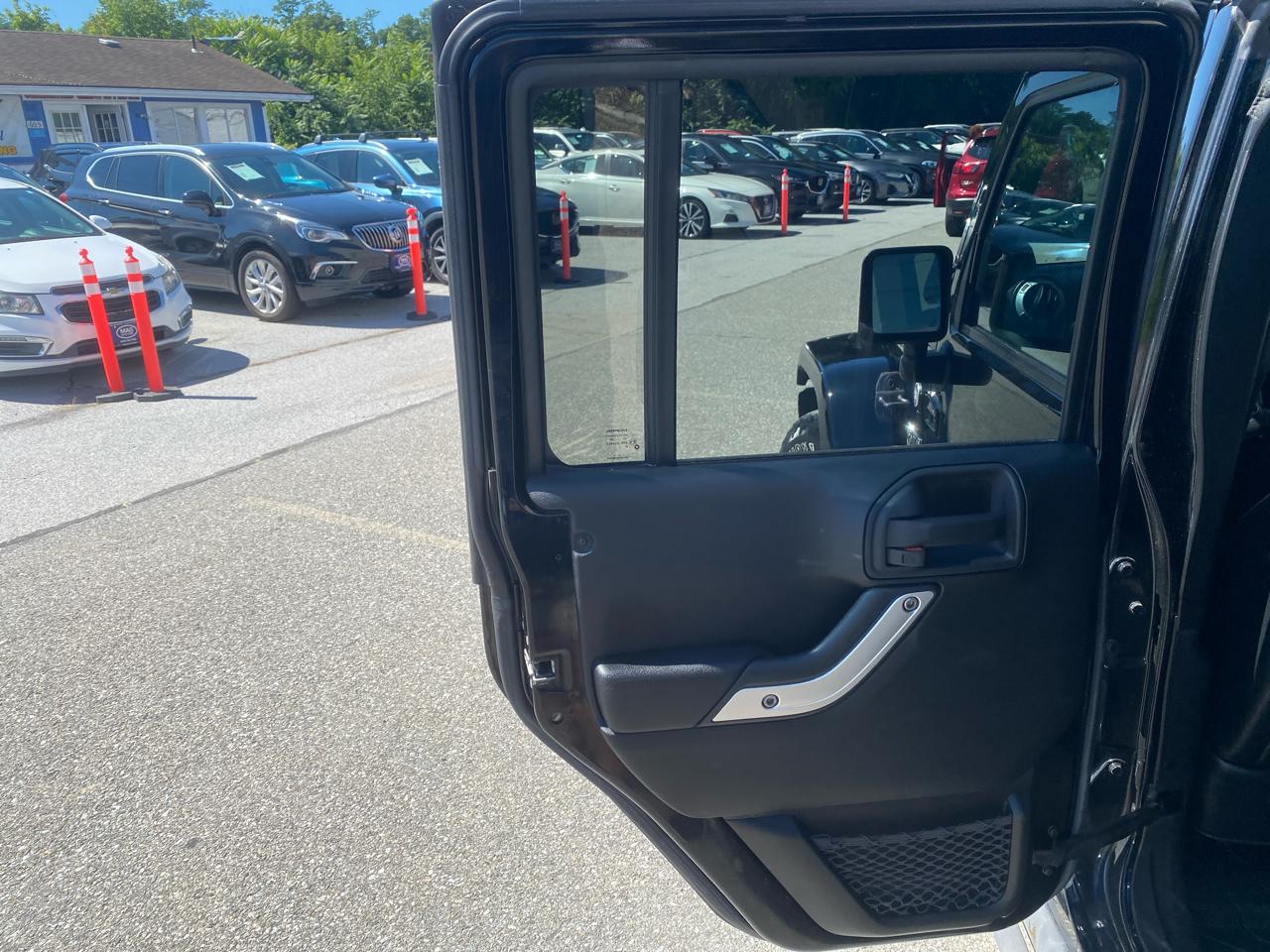 Jeep Wrangler Unlimited Rubicon 4WD 2012