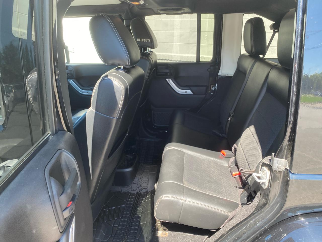 Jeep Wrangler Unlimited Rubicon 4WD 2012