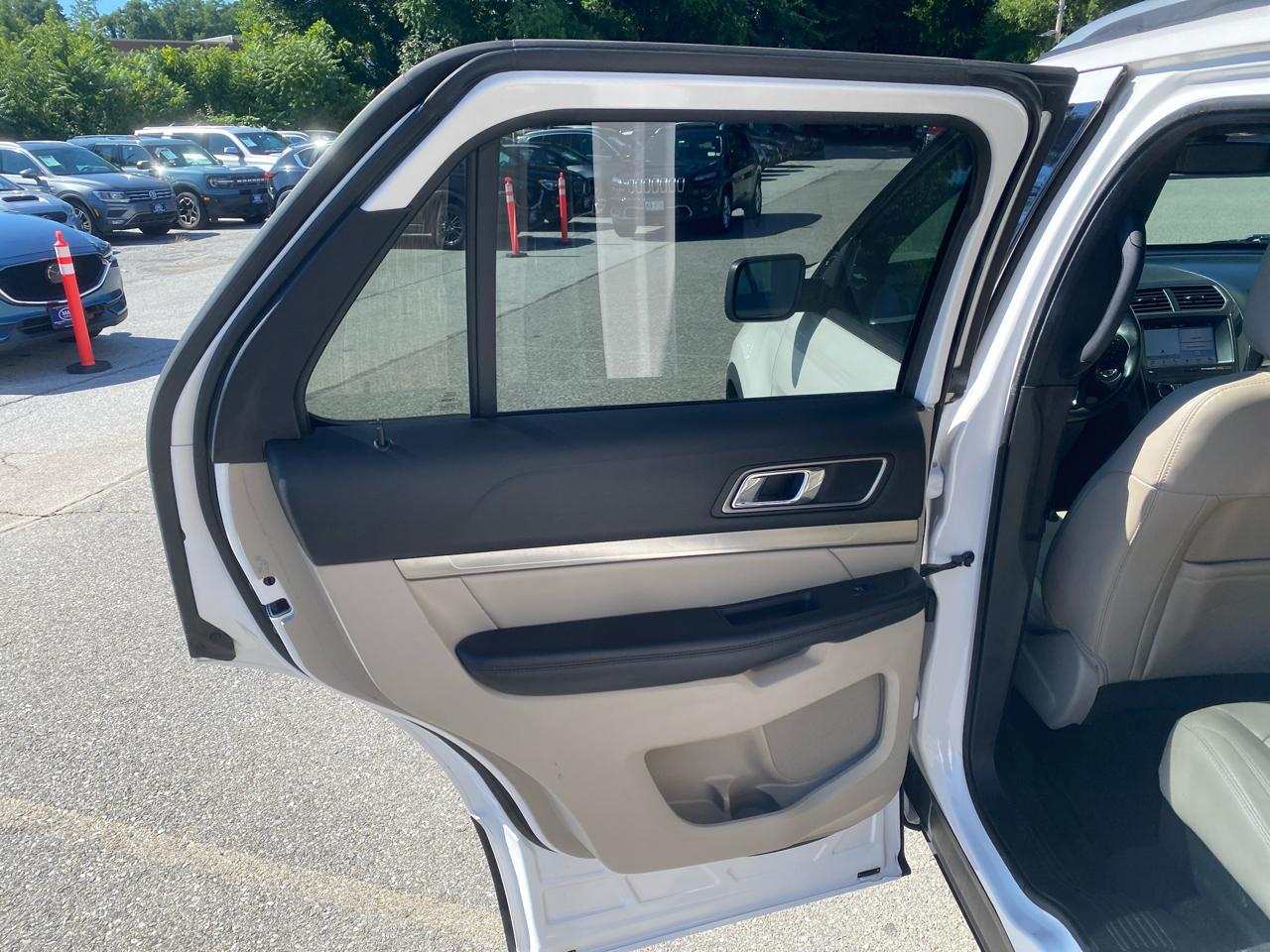 Ford Explorer XLT 4WD 2019