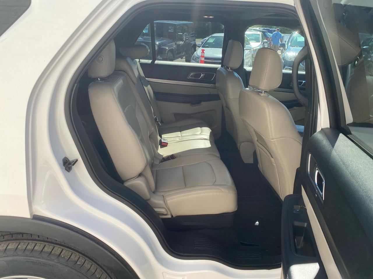 Ford Explorer XLT 4WD 2019