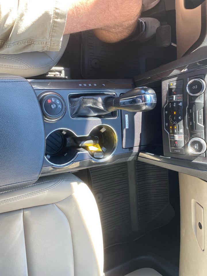 Ford Explorer XLT 4WD 2019