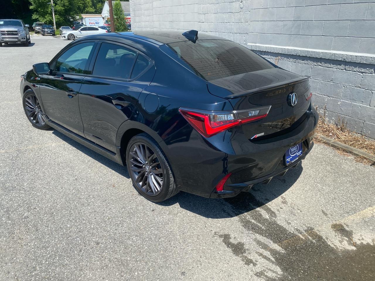 Acura ILX 8-Spd AT w/ Premium & A-SPEC Packages 2022