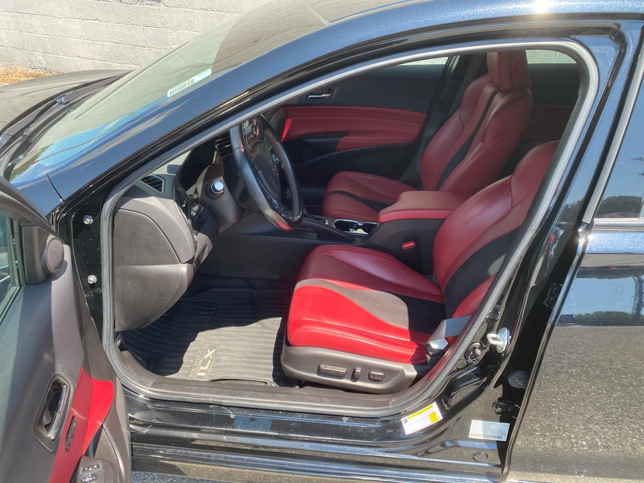 Acura ILX 8-Spd AT w/ Premium & A-SPEC Packages 2022