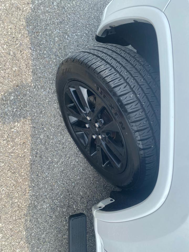 Jeep Grand Cherokee Laredo 4WD 2018