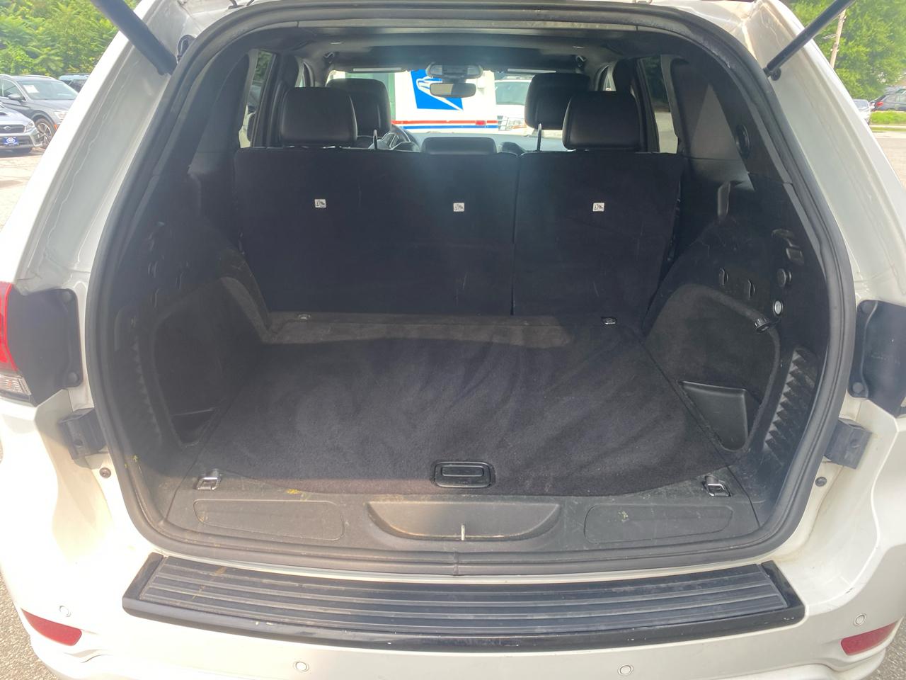 Jeep Grand Cherokee Laredo 4WD 2018