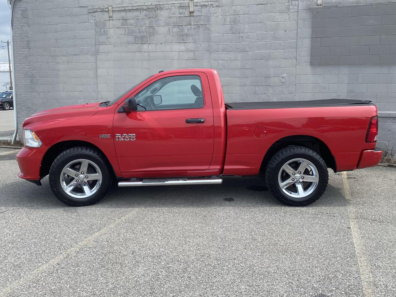 RAM 1500 Tradesman Regular Cab SWB 4WD 2014
