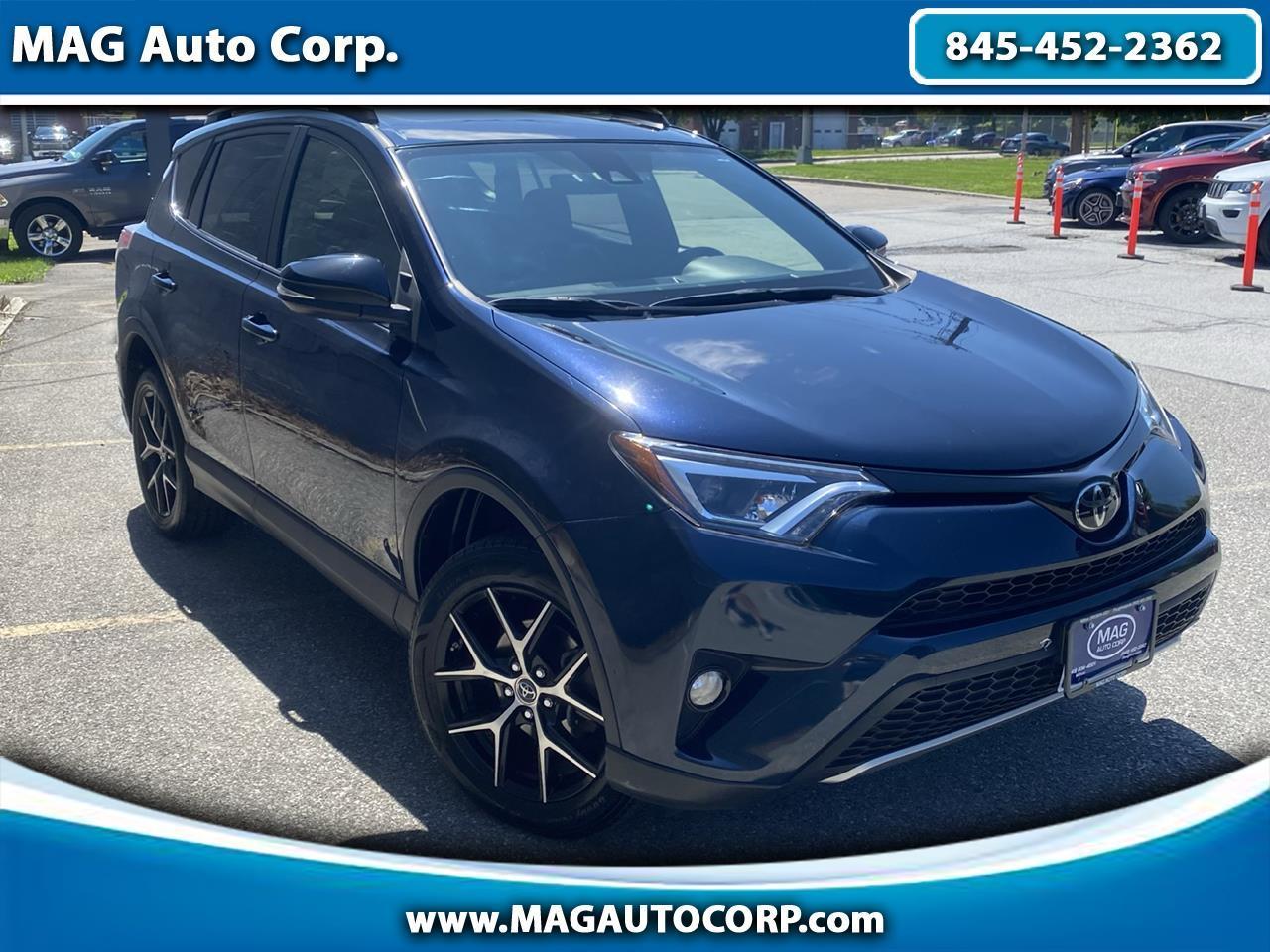 Toyota RAV4 SE 4WD 2017