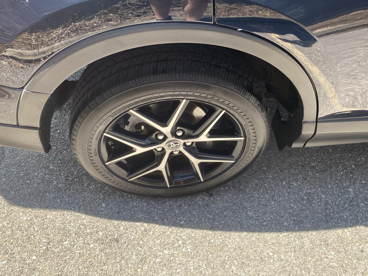 Toyota RAV4 SE 4WD 2017
