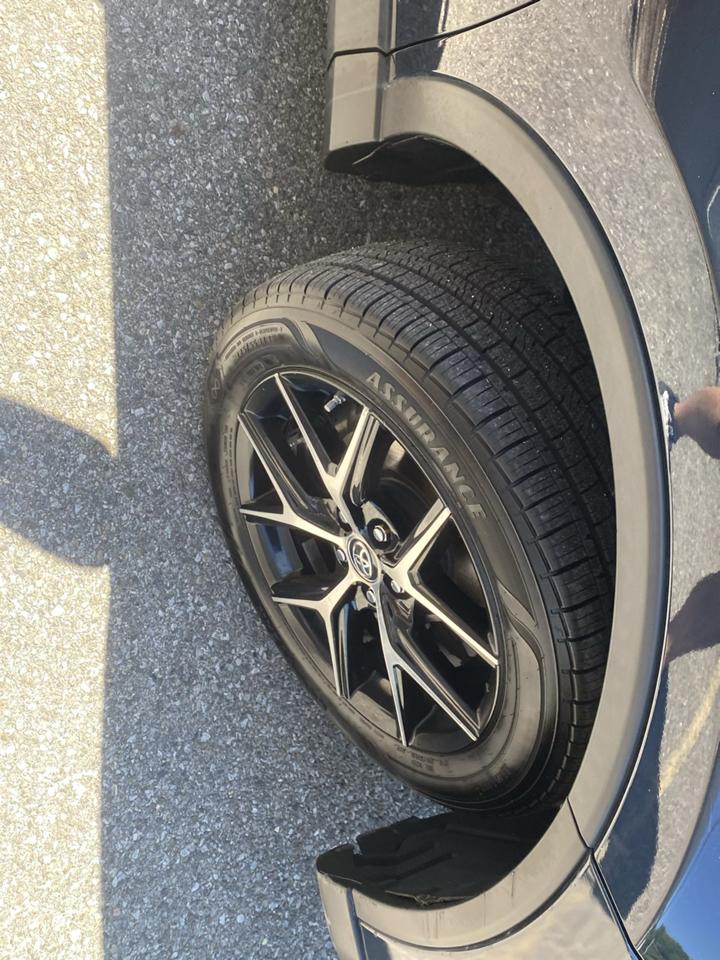 Toyota RAV4 SE 4WD 2017