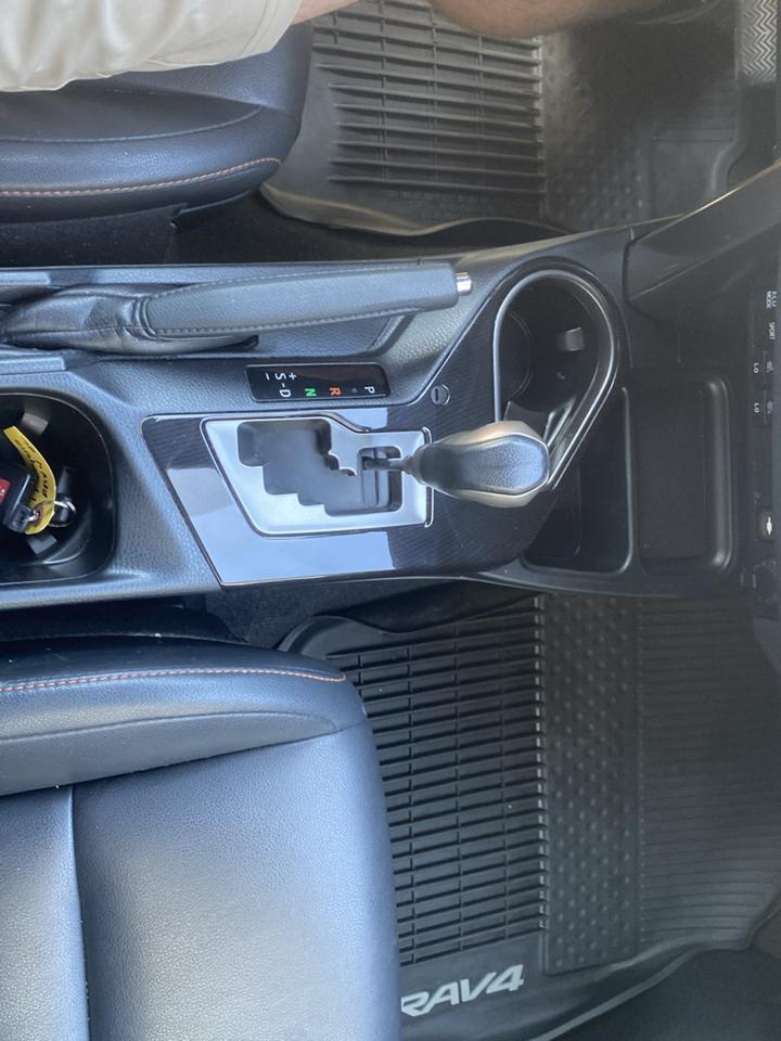 Toyota RAV4 SE 4WD 2017