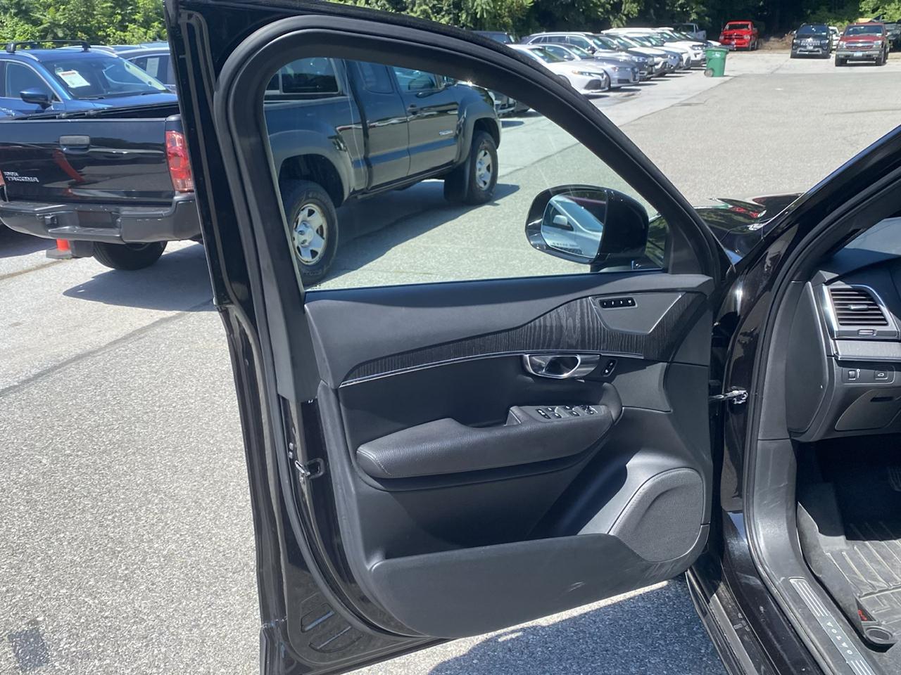 Volvo XC90 T6 Momentum AWD 2020
