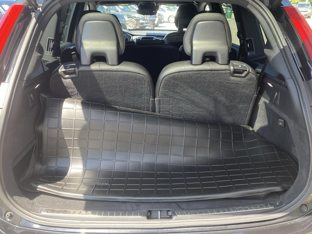 Volvo XC90 T6 Momentum AWD 2020
