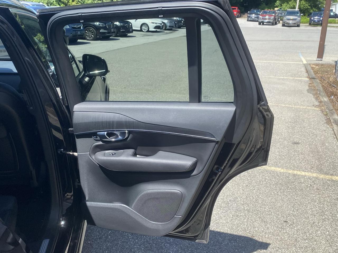 Volvo XC90 T6 Momentum AWD 2020