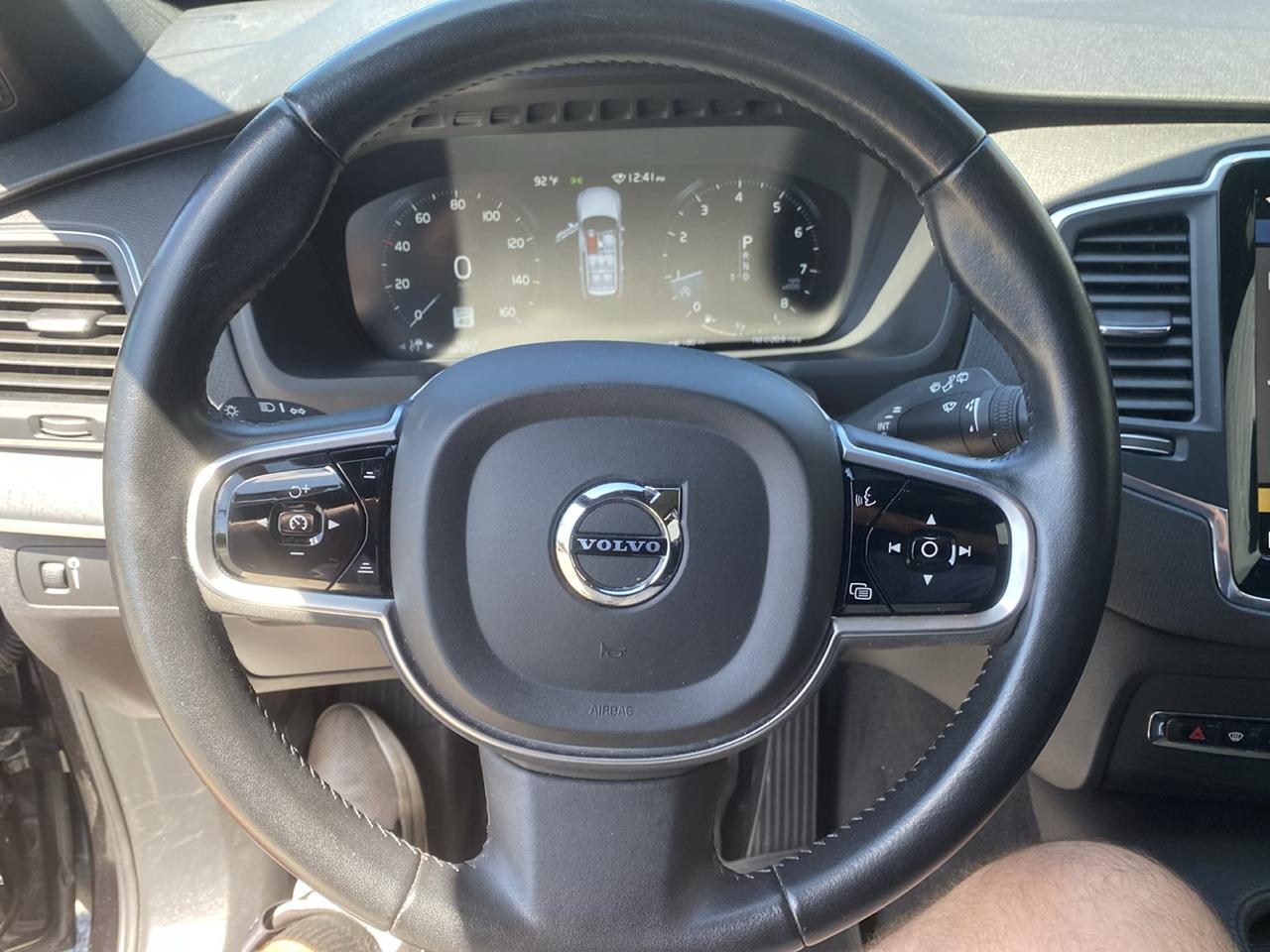 Volvo XC90 T6 Momentum AWD 2020