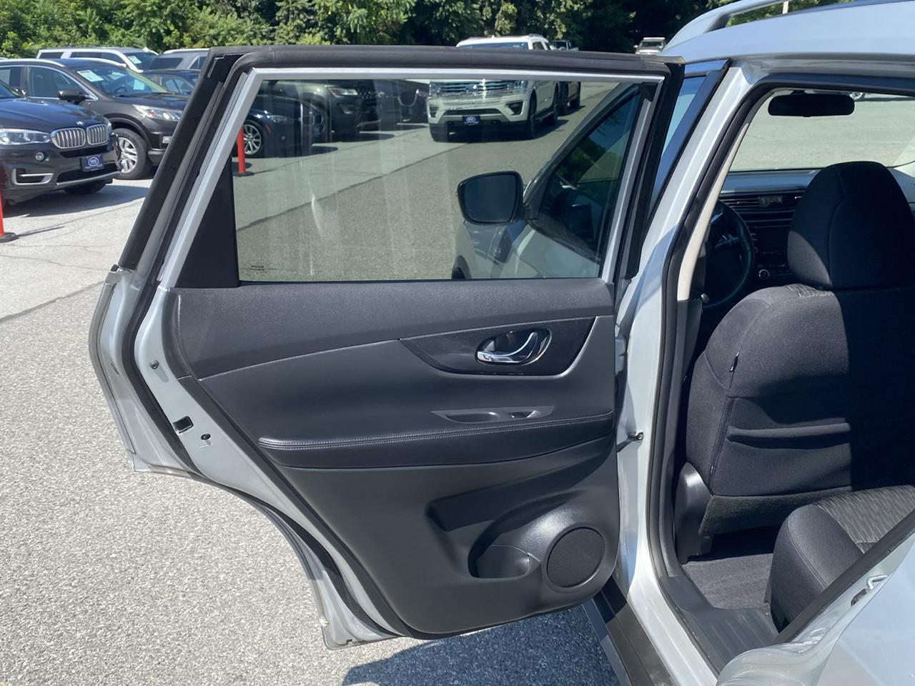 Nissan Rogue S AWD 2017
