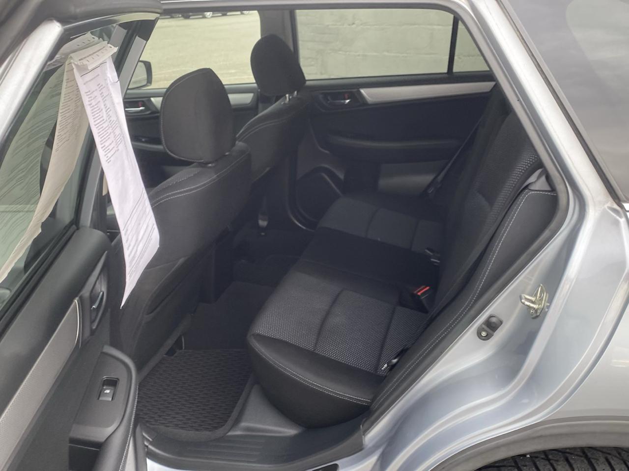 Subaru Outback 2.5i Premium 2017
