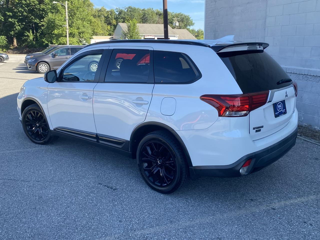 Mitsubishi Outlander SEL AWD 2018