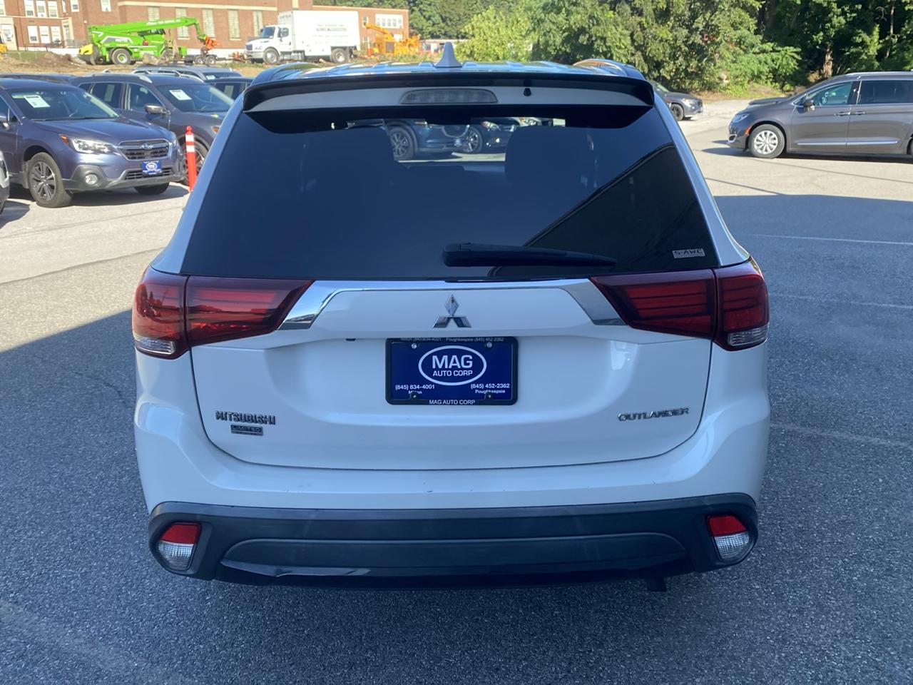 Mitsubishi Outlander SEL AWD 2018