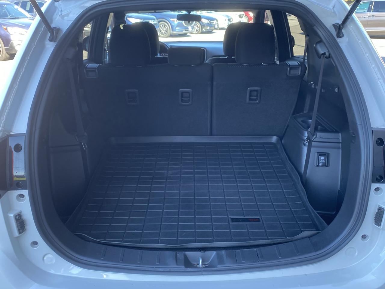 Mitsubishi Outlander SEL AWD 2018
