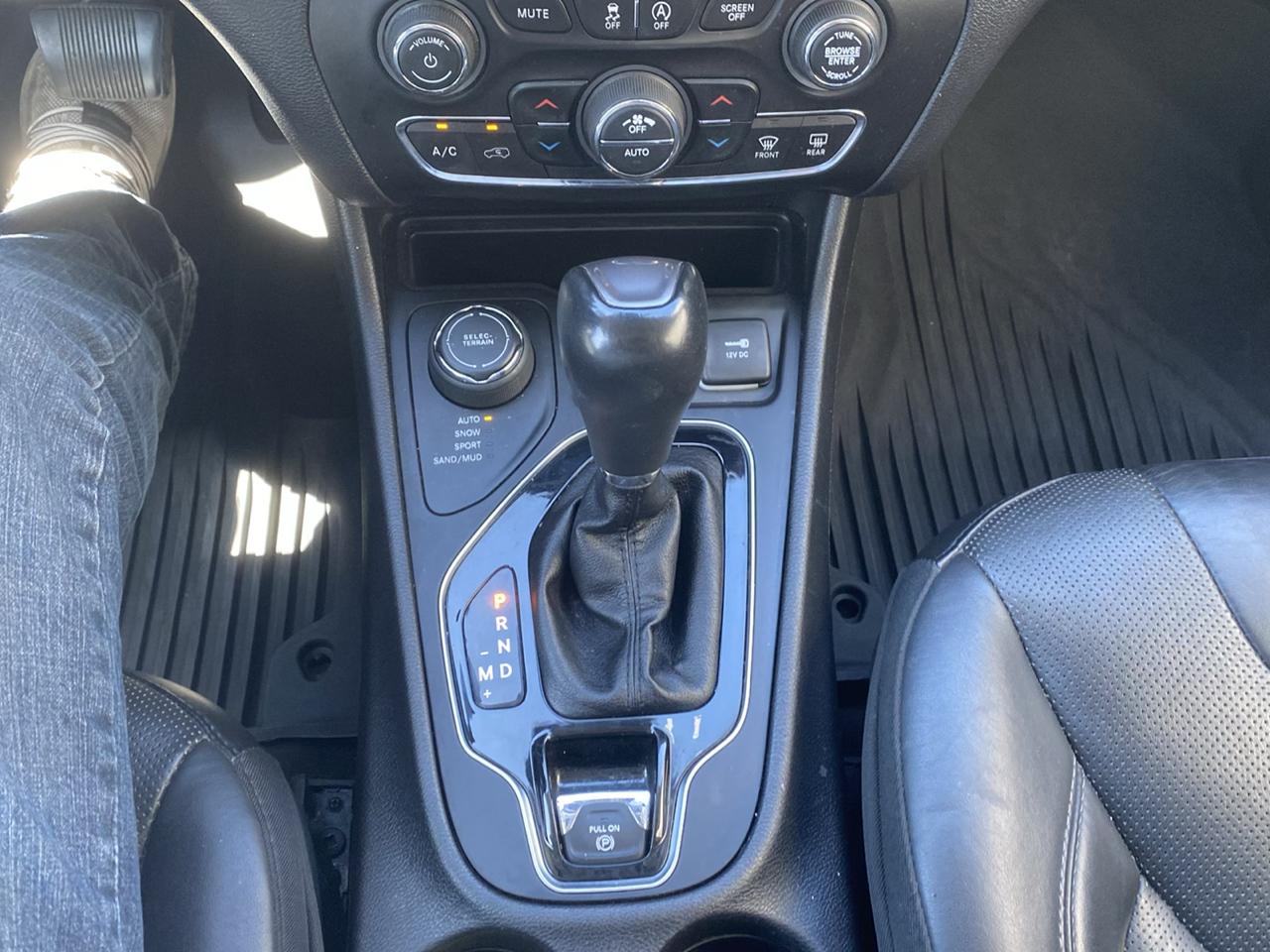 Jeep Cherokee Limited 4WD 2019