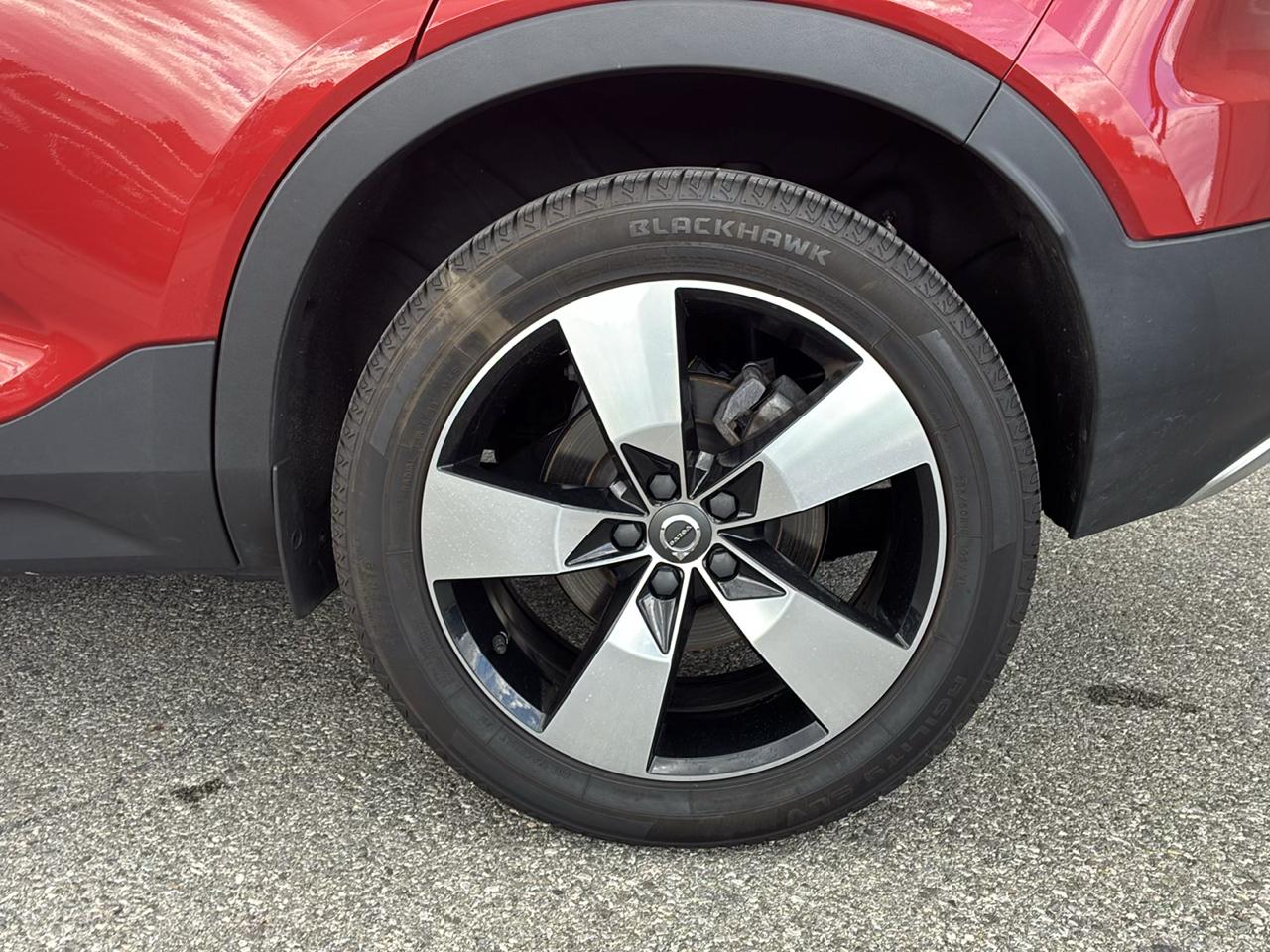Volvo XC40 T5 Momentum AWD 2021