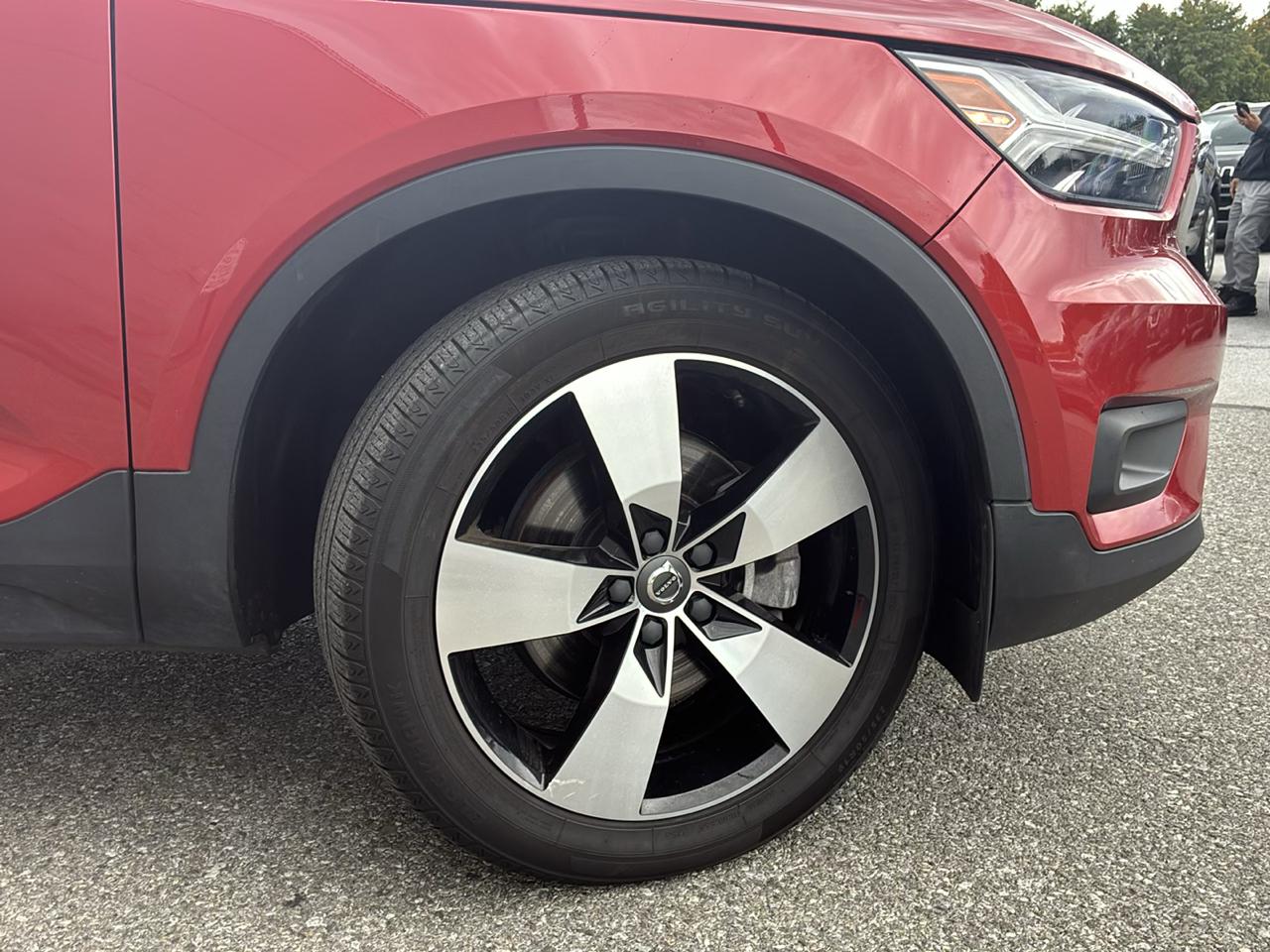 Volvo XC40 T5 Momentum AWD 2021