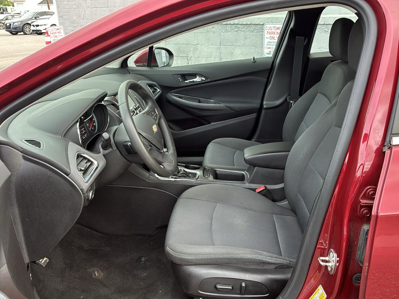 Chevrolet Cruze LT Auto Hatchback 2018
