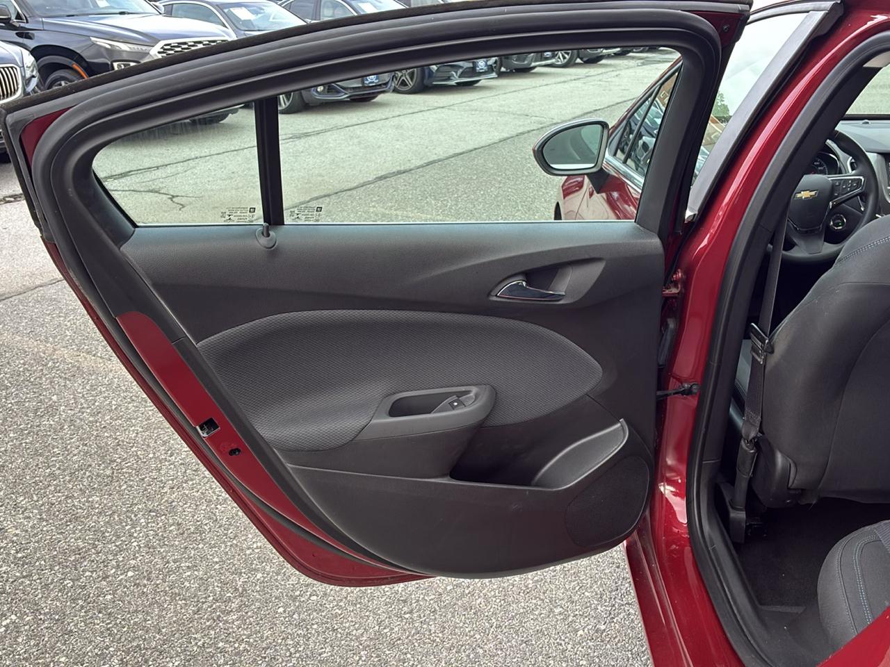 Chevrolet Cruze LT Auto Hatchback 2018