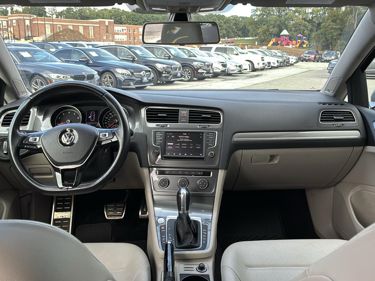 Volkswagen Golf Alltrack TSI S 6A 2017