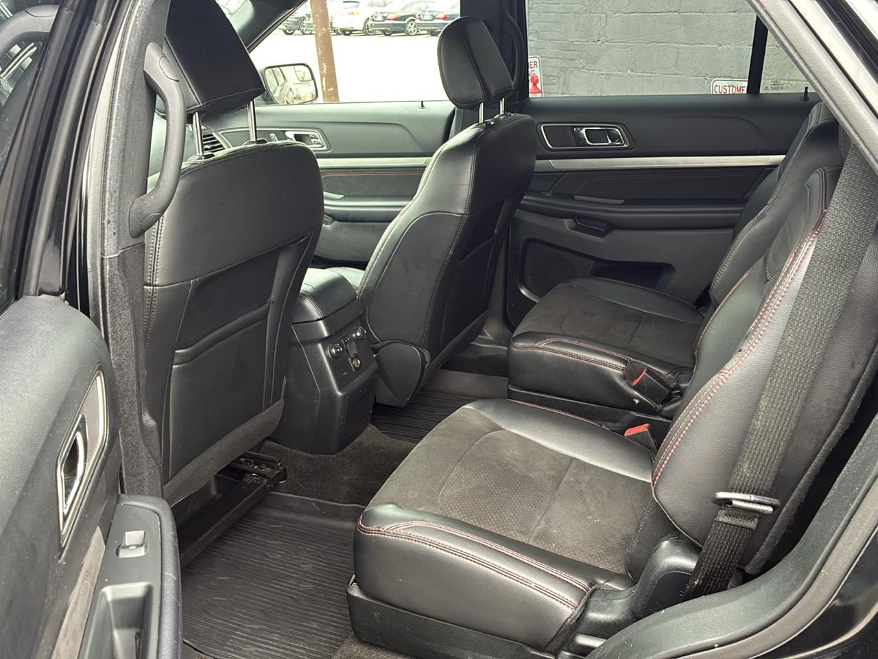 Ford Explorer XLT 4WD 2018