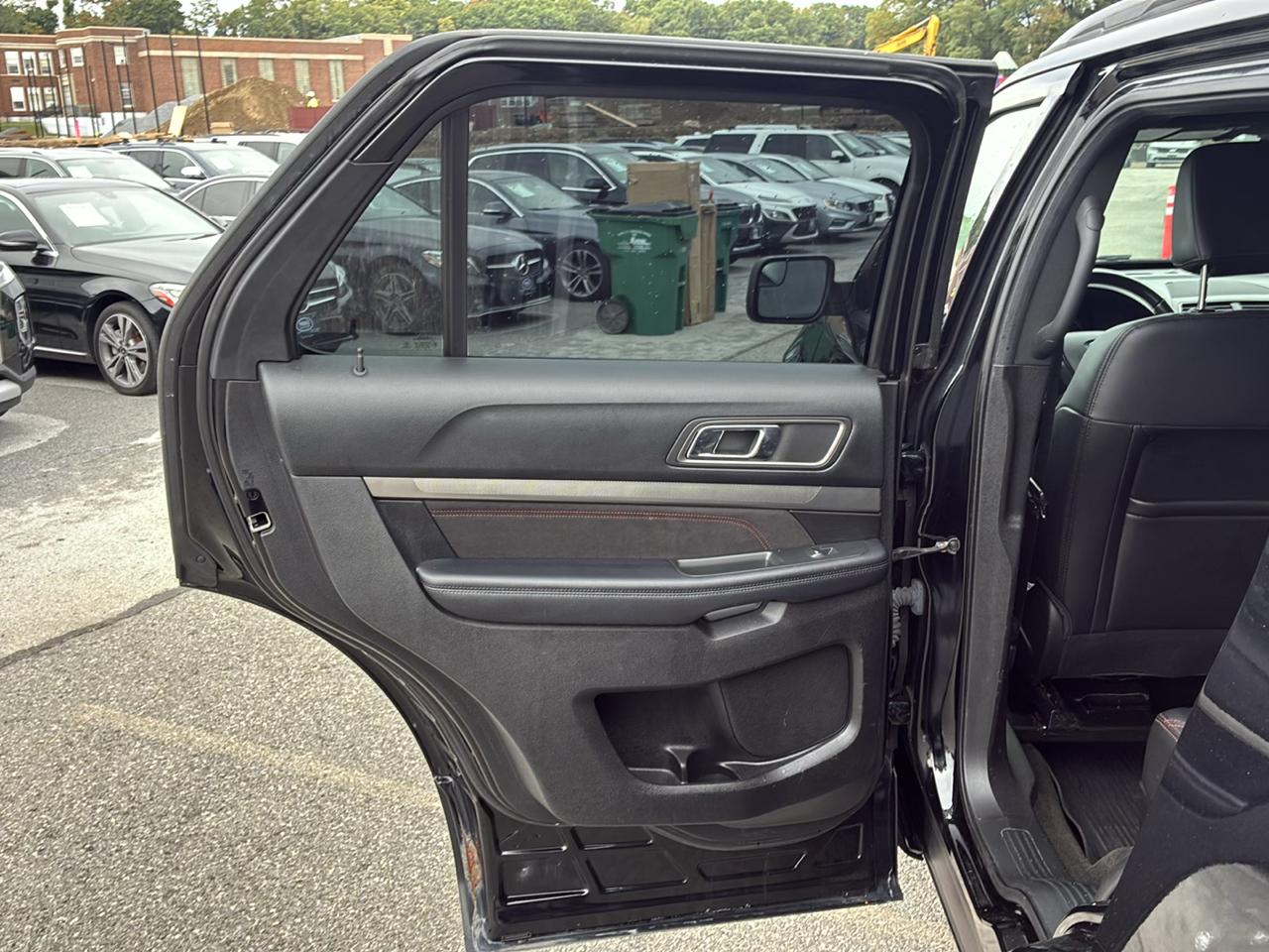 Ford Explorer XLT 4WD 2018