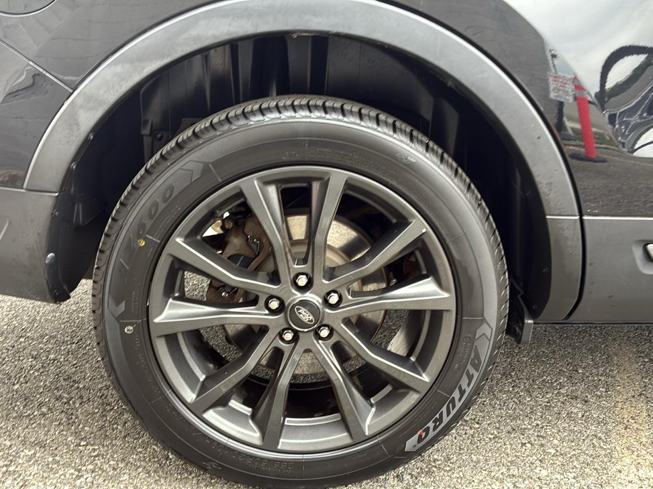 Ford Explorer XLT 4WD 2018