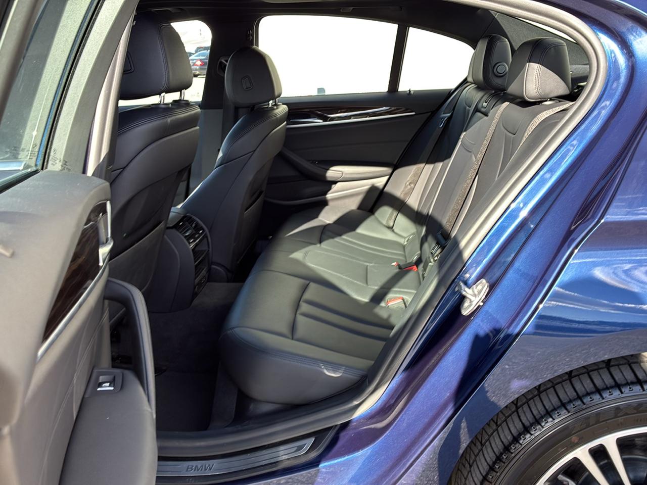 BMW 5-Series 530i xDrive 2020