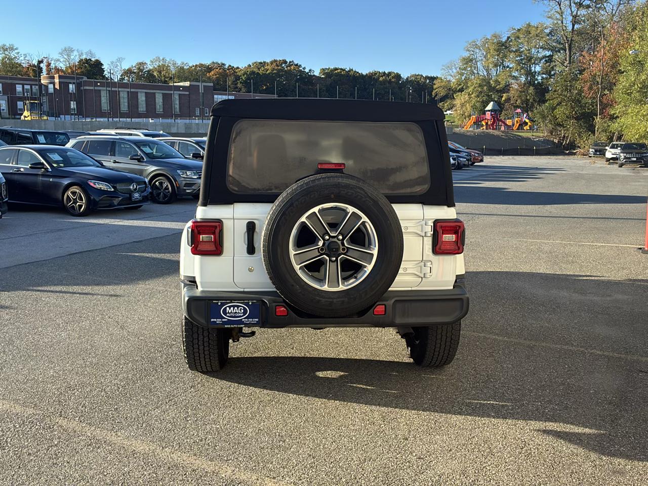 Jeep Wrangler Unlimited Sahara 2018
