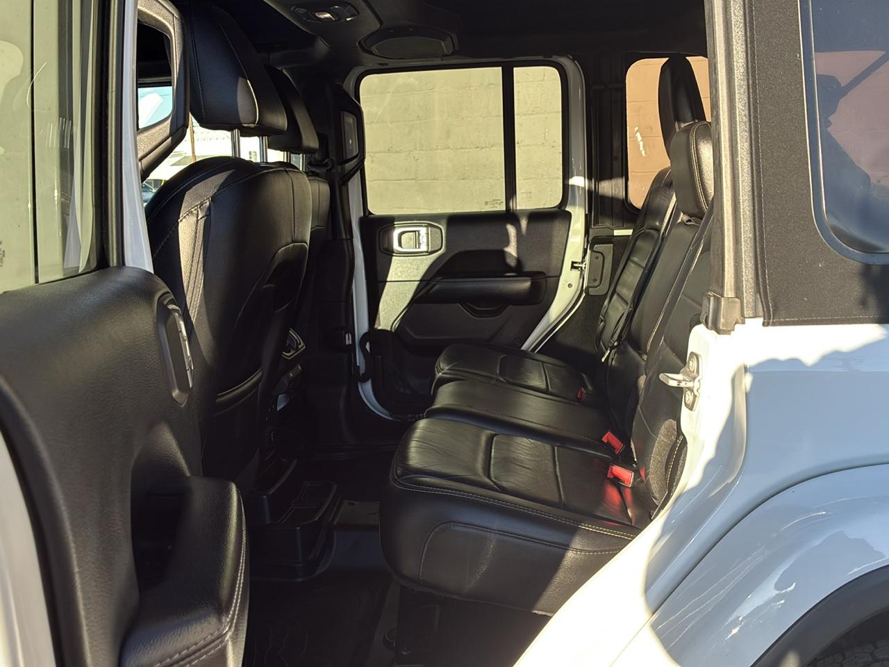 Jeep Wrangler Unlimited Sahara 2018