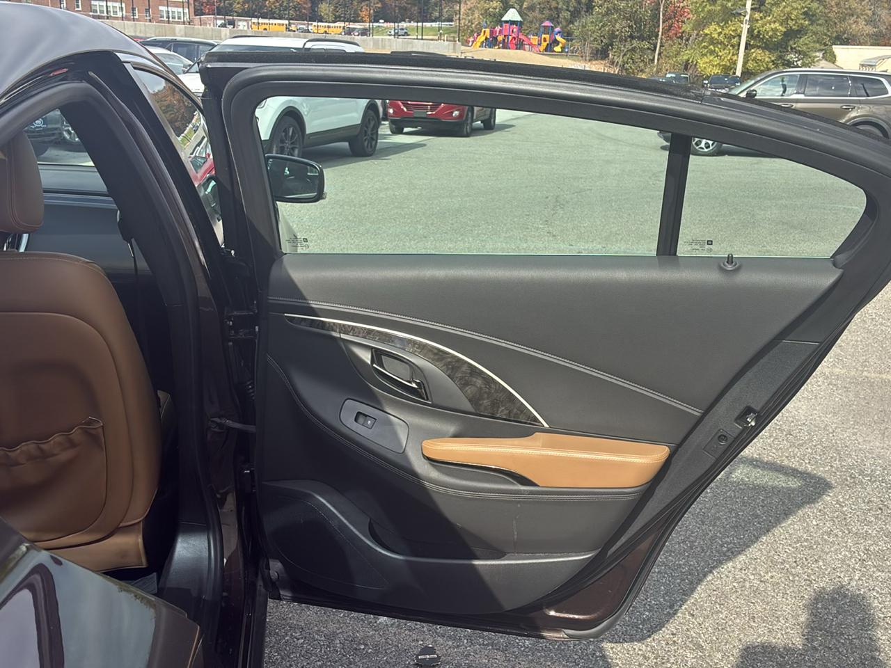 Buick LaCrosse Leather Package AWD 2015