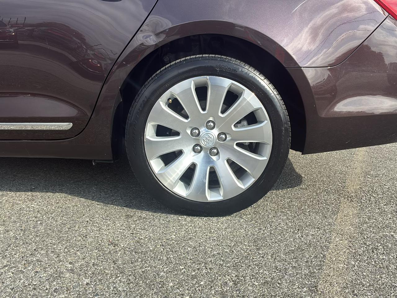 Buick LaCrosse Leather Package AWD 2015