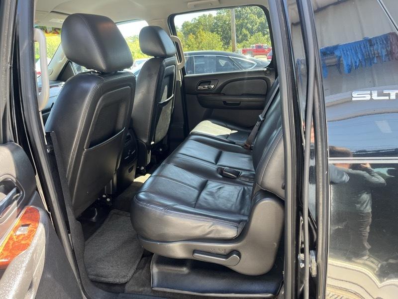 GMC Yukon XL SLT 1/2 Ton 4WD 2014