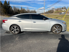 2018 Nissan Maxima 