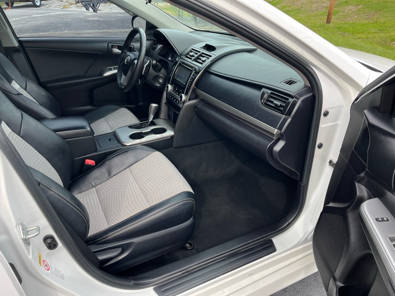 Toyota Camry SE 2012 Toyota Camry SE 2012