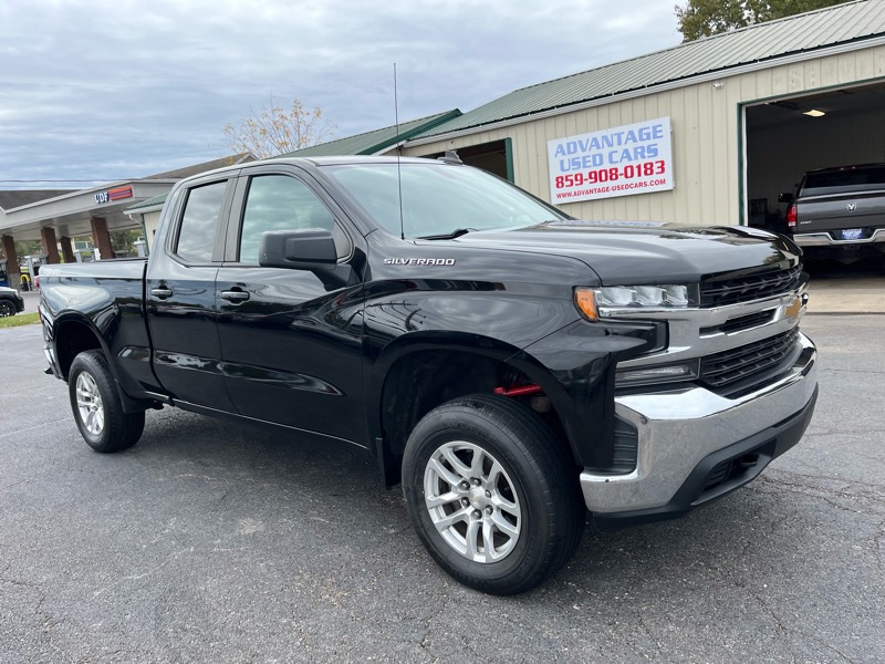 Chevrolet Silverado 1500 LT Double Cab 4WD 2020 Chevrolet Silverado 1500 LT Double Cab 4WD 2020