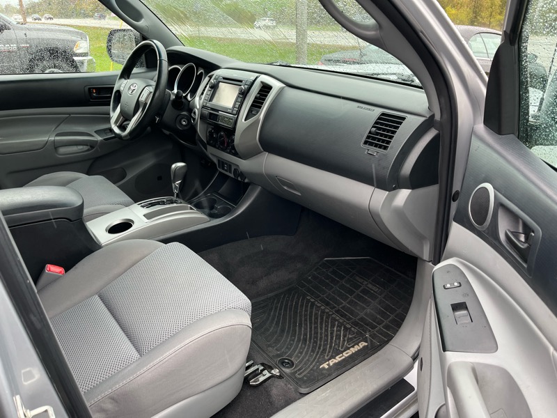 Toyota Tacoma Double Cab Long Bed V6 Auto 4WD 2012 Toyota Tacoma Double Cab Long Bed V6 Auto 4WD 2012