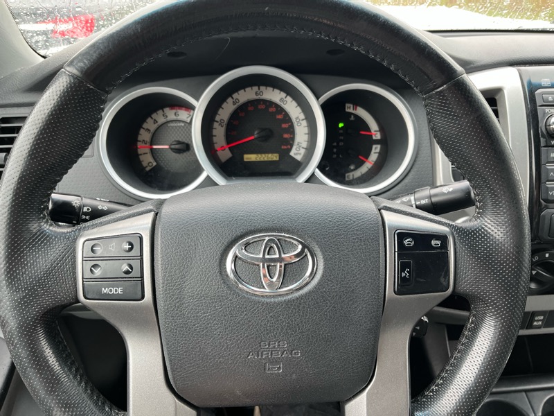 Toyota Tacoma Double Cab Long Bed V6 Auto 4WD 2012 Toyota Tacoma Double Cab Long Bed V6 Auto 4WD 2012