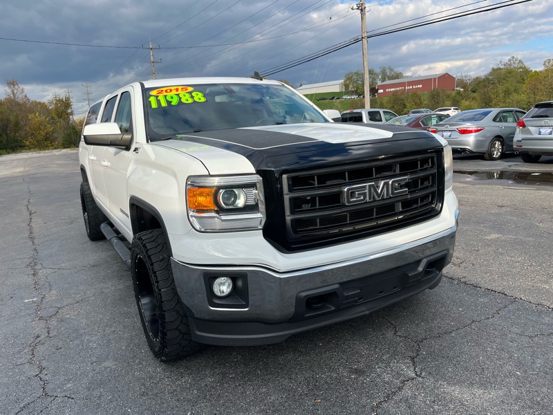 GMC Sierra 1500 SLE Crew Cab Long Box 4WD 2015 GMC Sierra 1500 SLE Crew Cab Long Box 4WD 2015