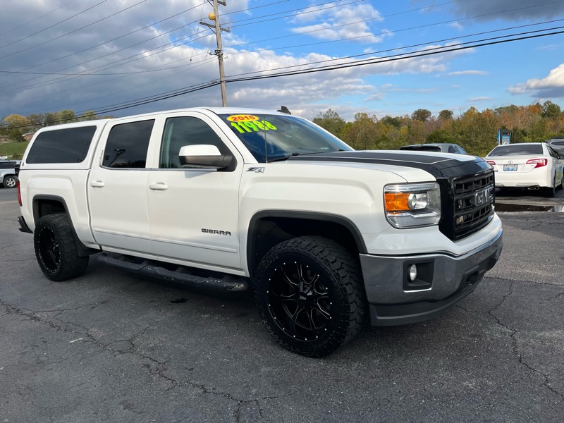 GMC Sierra 1500 SLE Crew Cab Long Box 4WD 2015 GMC Sierra 1500 SLE Crew Cab Long Box 4WD 2015