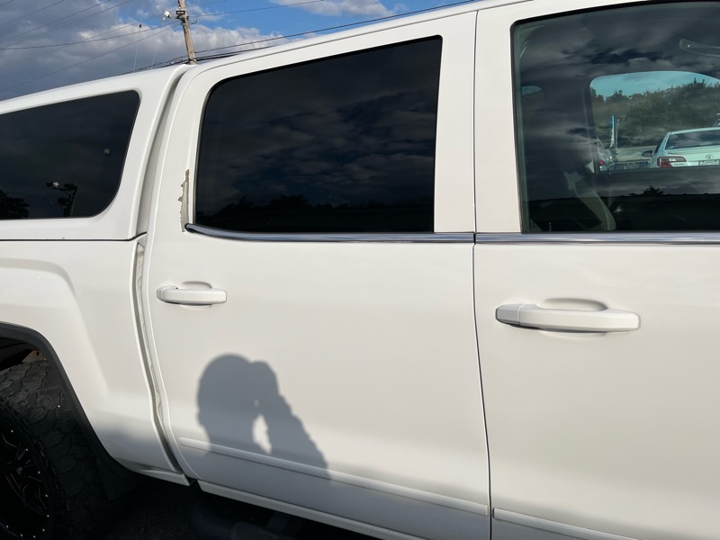 GMC Sierra 1500 SLE Crew Cab Long Box 4WD 2015 GMC Sierra 1500 SLE Crew Cab Long Box 4WD 2015