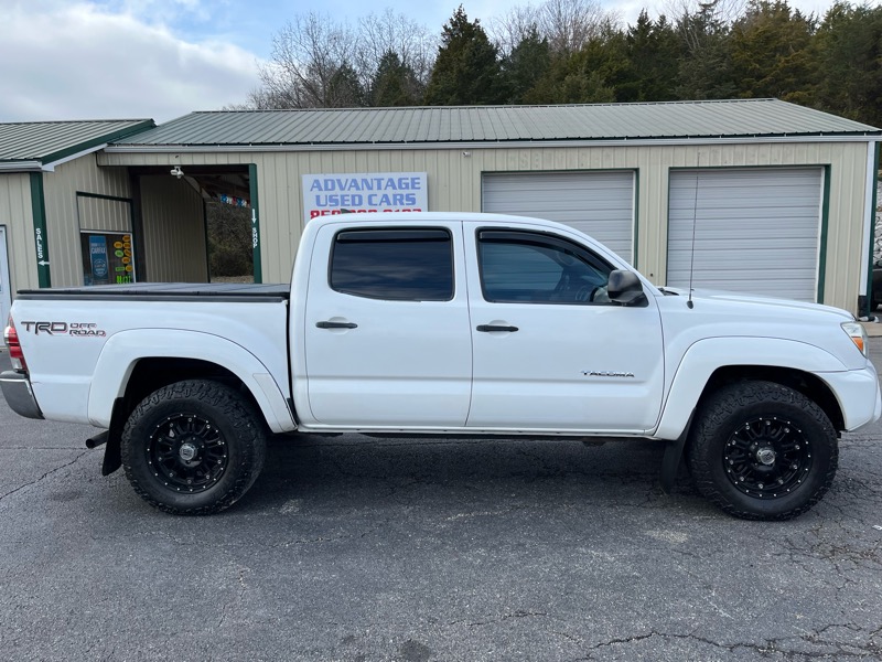 2014 Toyota Tacoma Base