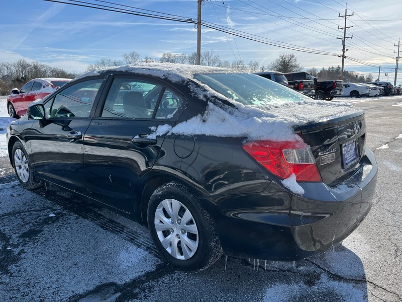 Honda Civic LX Sedan 5-Speed AT 2012
