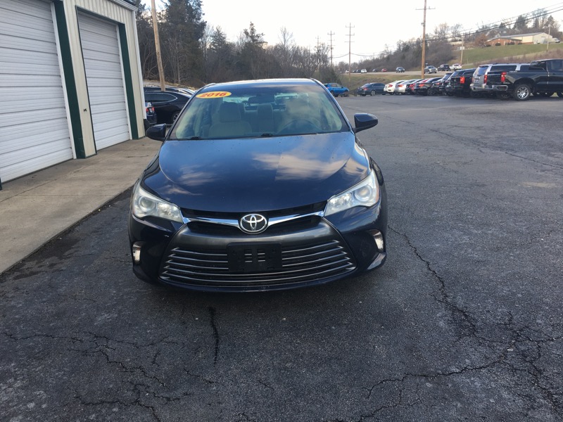 Toyota Camry LE 2016